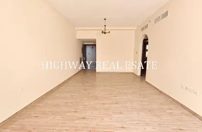 Apartment - 2 Bedrooms - 3 Bathrooms for rent in Muwaileh 29 Building - Muwaileh - Sharjah