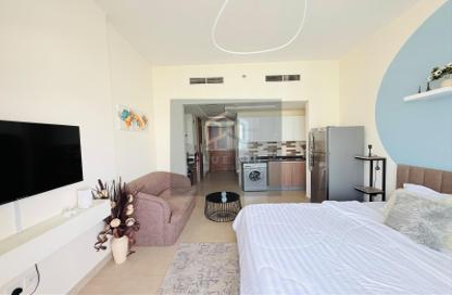Apartment - Studio - 1 Bathroom for rent in Azizi Star - Al Furjan - Dubai