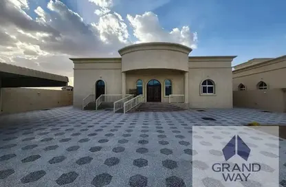 Villa - 3 Bedrooms - 5 Bathrooms for rent in Al Khawaneej 2 - Al Khawaneej - Dubai