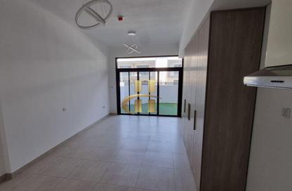 Apartment - Studio - 1 Bathroom for rent in La Perla Blanca - District 15 - Jumeirah Village Circle - Dubai