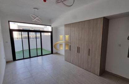 Apartment - Studio - 1 Bathroom for rent in La Perla Blanca - District 15 - Jumeirah Village Circle - Dubai