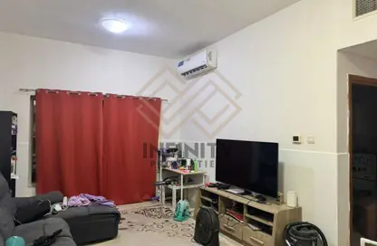 شقة - غرفة نوم - 2 حمامات للبيع في برج اللؤلؤة - مدينة الإمارات - عجمان