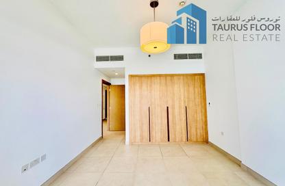 Apartment - 3 Bedrooms - 5 Bathrooms for rent in Al Nasr Sports Club - Oud Metha - Bur Dubai - Dubai Apartment - 3 Bedrooms - 5 Bathrooms for rent in Al Nasr Sports Club - Oud Metha - Bur Dubai - Dubai