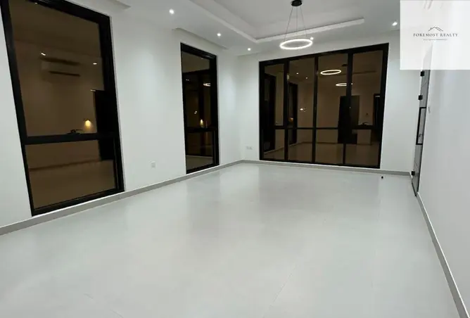 166571910 - Property Image 2