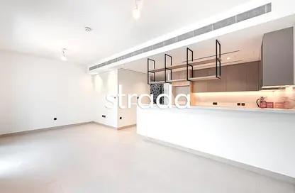 Townhouse - 3 Bedrooms - 4 Bathrooms for rent in Aura Gardens - Tilal Al Ghaf - Dubai