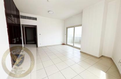 Apartment - 2 Bedrooms - 2 Bathrooms for rent in Al Taawun Street - Al Taawun - Sharjah