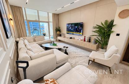 Apartment - 1 - 2 for sale in Azizi Aliyah - Dubai Healthcare City 2 - Al Jaddaf - Dubai