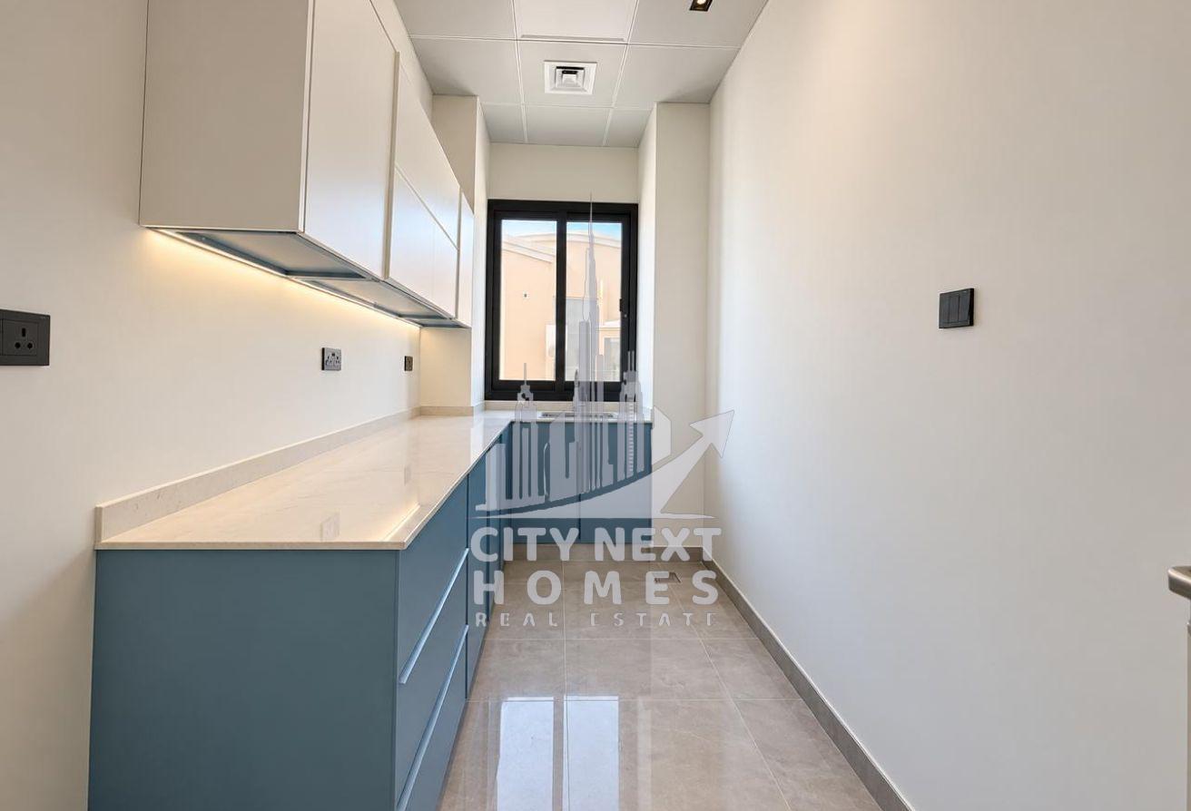 Exclusive 5BR Villa |Dining & living |Garden |Maid photo 15