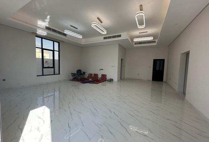 70281451 - صورة العقار 2