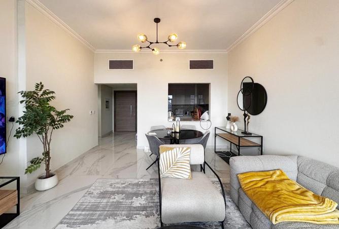 76964192 - Property Image 2