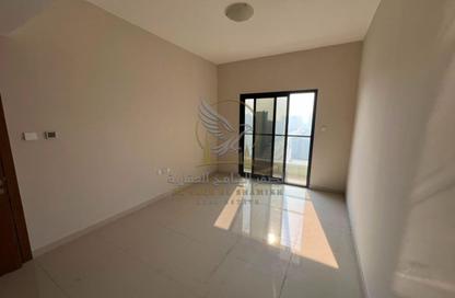 Apartment - 2 Bedrooms - 2 Bathrooms for rent in Gulfa Towers - Al Rashidiya 1 - Al Rashidiya - Ajman