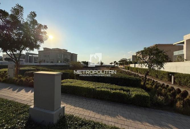 16030389 - صورة العقار 2