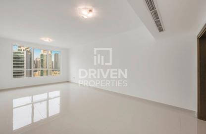 Apartment - 2 Bedrooms - 2 Bathrooms for rent in Coral Tower - Business Bay - Dubai
