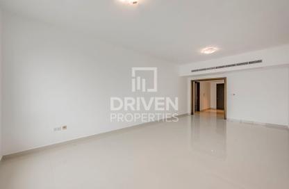 Apartment - 2 Bedrooms - 2 Bathrooms for rent in Coral Tower - Business Bay - Dubai