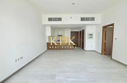 Apartment - 1 Bedroom - 2 Bathrooms for rent in Hameni Tower - District 15 - Jumeirah Village Circle - Dubai