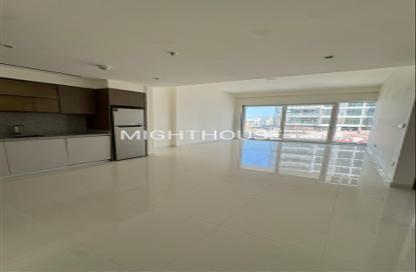 Apartment - 1 Bedroom - 1 Bathroom for sale in Grand Bleu Tower 1 - Emaar Beachfront - Dubai Harbour - Dubai