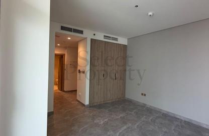 Apartment - Studio - 1 for rent in Peninsula One - Peninsula - Business Bay - Dubai