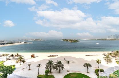 Apartment - 3 - 4 for rent in Al Hatimi - Shoreline Apartments - Palm Jumeirah - Dubai