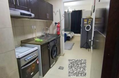 Apartment - Studio - 1 for rent in Yasmeen Towers - Al Jurf 2 - Al Jurf - Ajman Apartment - Studio - 1 for rent in Yasmeen Towers - Al Jurf 2 - Al Jurf - Ajman