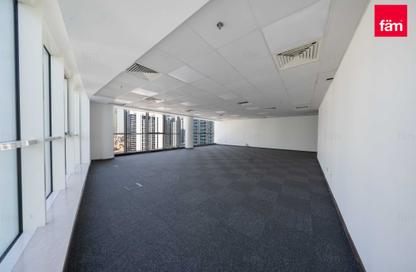 Office Space - Studio for rent in Lake Central - Business Bay - Dubai