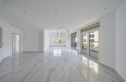 Apartment - 3 Bedrooms - 4 Bathrooms for rent in Al Hamri - Shoreline Apartments - Palm Jumeirah - Dubai