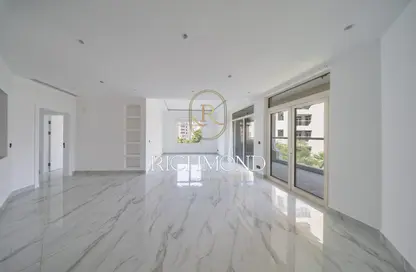 Apartment - 3 Bedrooms - 4 Bathrooms for rent in Al Hamri - Shoreline Apartments - Palm Jumeirah - Dubai