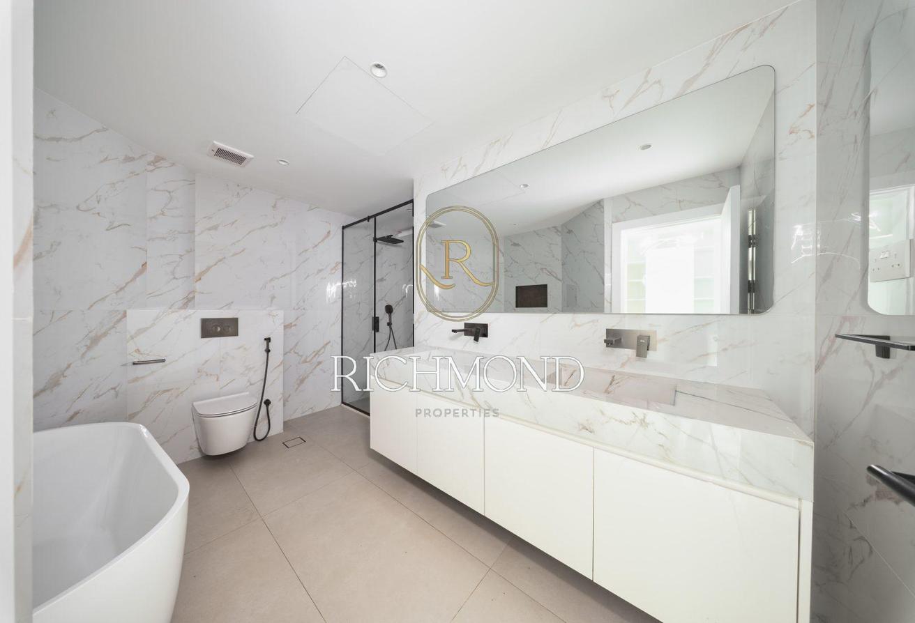 Fully Upgraded | Modern Finish | Spacious photo 7