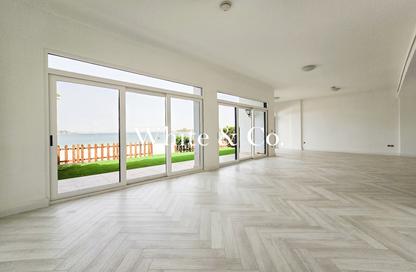 Villa - 5 - 6 for rent in Palma Residences - Palm Jumeirah - Dubai