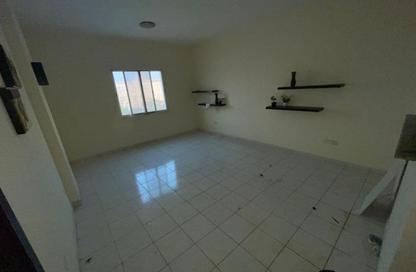 Apartment - 1 - 2 for sale in Building U04 - Italy Cluster - International City - Dubai