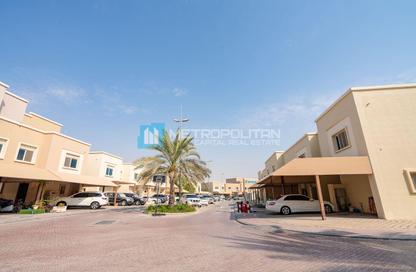 Villa - 5 Bedrooms - 7 Bathrooms for sale in Arabian Style - Al Reef Villas - Al Reef - Abu Dhabi