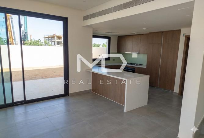 77390149 - صورة العقار 3