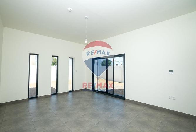 4-bed villa in Fay Alreeman · Brand new · Maid's room — photo 2