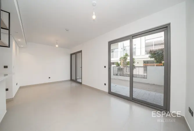 120182633 - Property Image 2