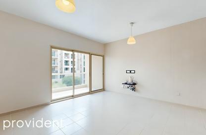 Apartment - 1 - 2 for rent in Al Thayyal 4 - Al Thayyal - Greens - Dubai