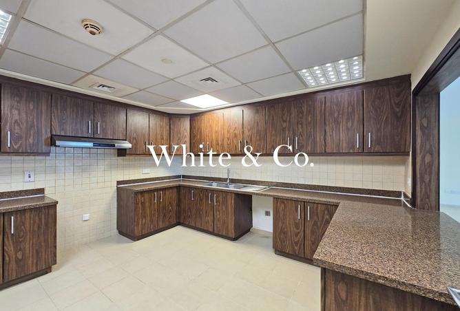 76164591 - Property Image 2