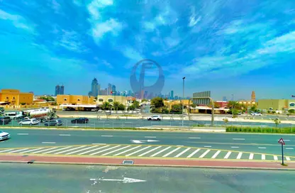 Apartment - 1 Bedroom - 2 Bathrooms for rent in Al Quoz Industrial Area 3 - Al Quoz Industrial Area - Al Quoz - Dubai