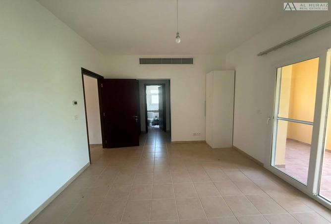 128811629 - Property Image 3