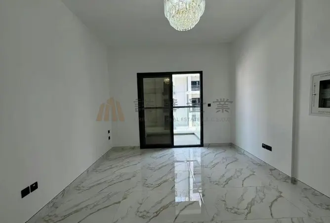 76980627 - Property Image 3