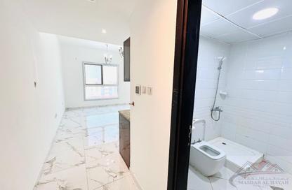 Apartment - Studio - 1 Bathroom for rent in Muwailih Building - Muwaileh - Sharjah Apartment - Studio - 1 Bathroom for rent in Muwailih Building - Muwaileh - Sharjah