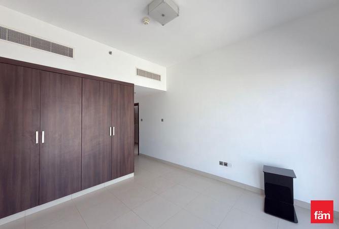 98703896 - Property Image 2
