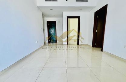 Apartment - 1 - 1 for rent in Kasco Residence - Jumeirah Garden City - Al Satwa - Dubai