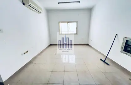 Apartment - 1 Bedroom - 1 Bathroom for rent in Fire Station Road - Muwaileh - Sharjah