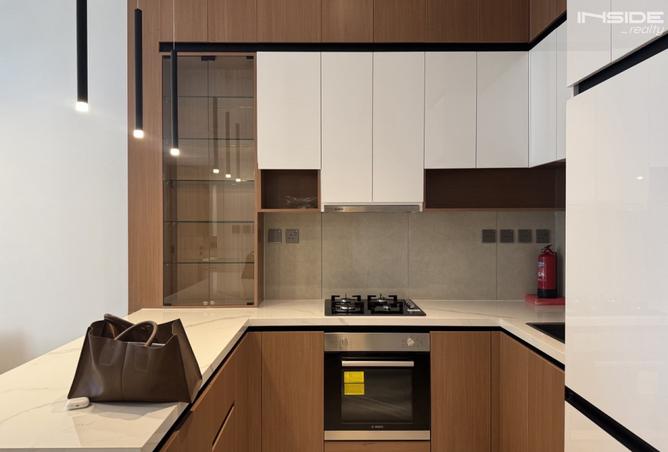 122900321 - Property Image 3