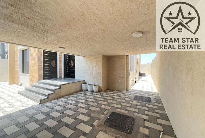 116801784 - Property Image 3