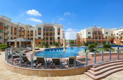 Apartment - 2 Bedrooms - 3 Bathrooms for sale in Waterfall District - Al Ghadeer - Abu Dhabi