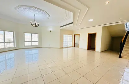 Villa - 5 Bedrooms - 7 Bathrooms for rent in Nadd Al Hammar - Dubai