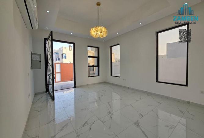 65152963 - Property Image 3