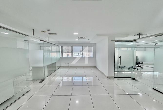 100412828 - Property Image 3