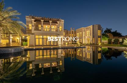 Villa - 7 - 7+ for rent in Sector L - Emirates Hills - Dubai Villa - 7 - 7+ for rent in Sector L - Emirates Hills - Dubai