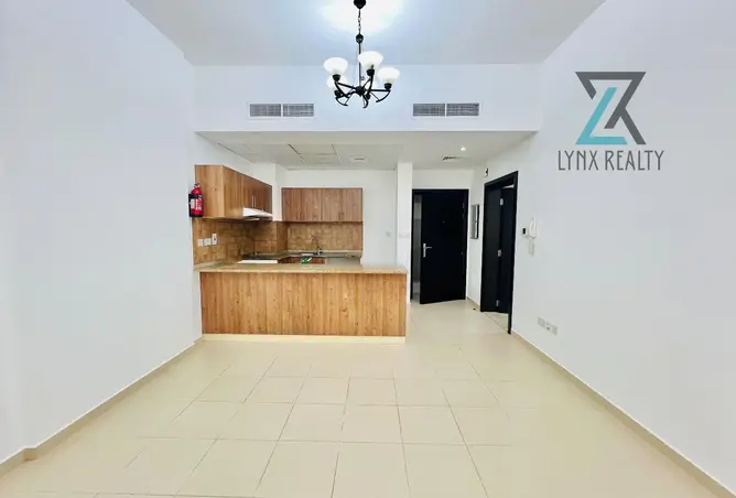 163250118 - Property Image 2